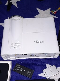 Elektronika telefony počítač tablety - 8