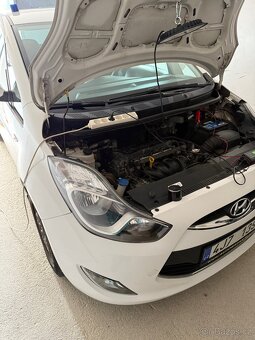 Hyundai IX20 1.4 66Kw, rok 2012 - 8
