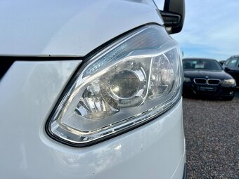 Ford Transit 2.2TDCi 74 kW L2H2 5 míst,Stav - 8