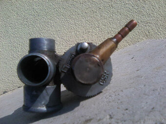 čz 125 b,t,c- kryt zapalování,řídítka,hlava,karburator,rotor - 8
