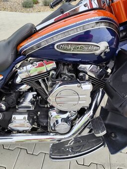 Harley-Davidson FLT 1500 Ultra Classic - 8