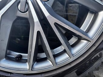 Alu kola R17 - 5x112 ET43 - 8