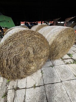 Balíky seno, vojtěška - 8
