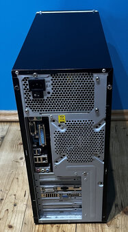 PC AMD - Athlon X4 630/HD 4670 - 8