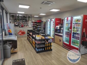 Prodej obchodních prostor 210 m² - 8