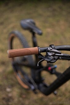 Canyon Spectral CF8 - 8