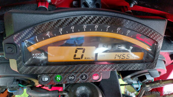 HONDA VTR 1000 SP1 - 8