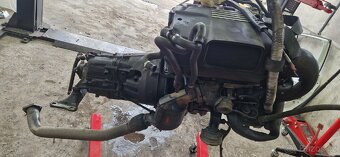 Motor z BMW e46 320d 100kw - 8
