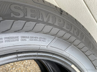Semperit Van 205/70 R15C 106/104R 2Ks letní pneumatiky - 8