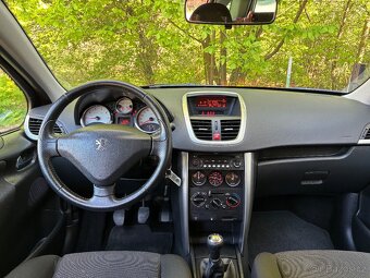 Peugeot 207, 1.6 88 kW Klima Tažné Nehavar. - 8