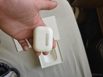 Airpods Pro 2. generace s USB-C - 8