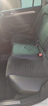 VW Passat B8 R-line 2.0 TDI - 8
