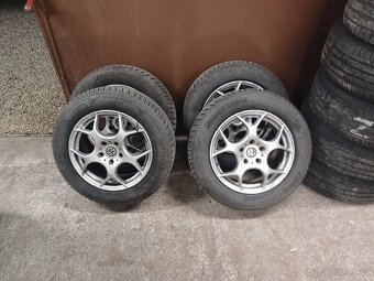 5x120 r17 215 65 r17 - 8
