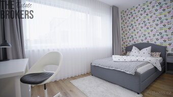 Prodej řadového rodinného domu 5+kk 127 m2 se zahradou, Stra - 8