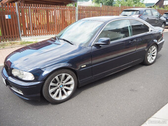 BMW Řada 3 330 CI - 8