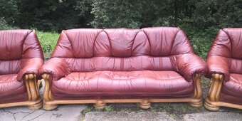 Kožená sedací souprava 3+1+1 s masivnim dřevem - 8