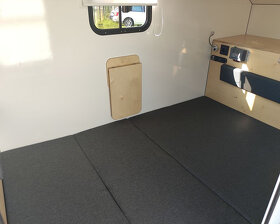 Obytný přívěs BRUTUS od MicroCamper - 8