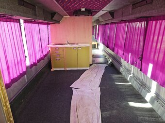 Obytný autobus KAROSA - 8