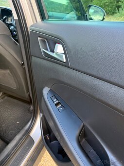 Hyundai Tucson 2.0 4x4 - 8
