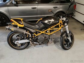 Ducati monster 600 - 8