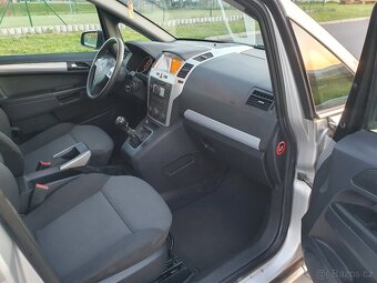 Opel Zafira 1.8i benzín 7mist - 8
