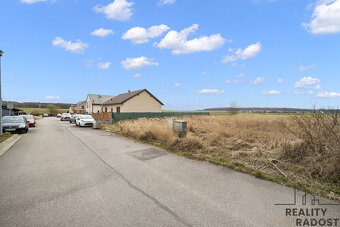 Prodej stavebního pozemku, 1422m2, Radíkovice - 8