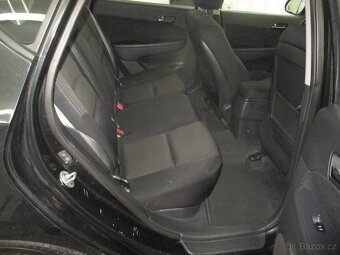Hyundai i30 1,6 CRDi 115 - 8