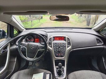 Opel Astra J 1.4i 88 kW 130km 1 majitel - 8