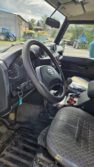 Land Rover Defender 110 Hard Top - 8