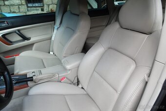 Subaru Legacy Outtback 2,5 XT - 8