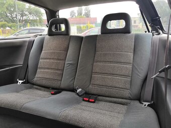 Prodám Honda Civic IV Hatchback 1990 1,5 16V, 66 Kw - 8