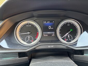 Škoda Superb TDI Combi - 8