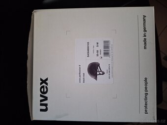 Prilba UVEX - 8