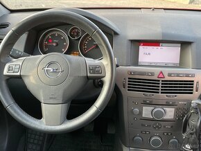Opel Astra “H” Caravan 1.9 CDTI OPC LINE - 8