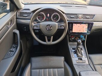 Škoda Superb 3 Combi 2.0TDI 140kW DSG Matrix ACC ERGO Navi - 8