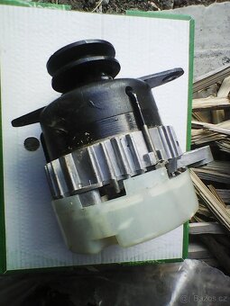 Alternátor 14 V - 8