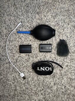 Sony ZV E-10 - Bezzrcadlová Kamera - jako nová - 8