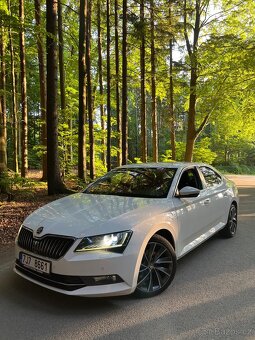Škoda Superb - 8