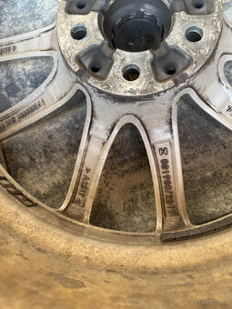 Alu kola BMW X4,X3 G01 18" 5x112 zimní BRIDGESTONE 225/60R1 - 8