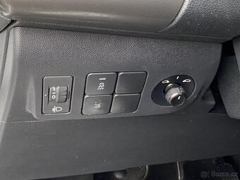 Peugeot 301 1.2i ,  60 kW benzín, 2016 - 8