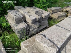 Staré kamenné obrubníky, obruby, žulové obrubníky - 8