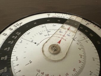 LETECKÉ NAVIGAČNÍ PRAVÍTKO DR-2 - 8