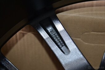 Škoda Octavia III (i RS) –NOVÉ 18 Alu disky 7Jx18 ET51, - 8