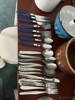 Mix starožitných věcí - 8