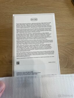 Prodám IPhone SE 64GB černý - 8