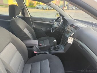Škoda Octavia II 1.9 TDI (77kW) 2007 RS PACKET - 8
