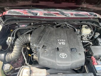 Toyota FJ Cruiser 4.0 4x4 Manual LPG - 8