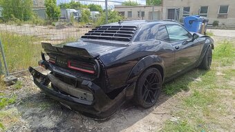 Dodge Challenger 6.4 SRT náhradní díly - 8