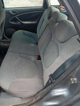 Citroen C5 2.0i 16V + LPG - 8