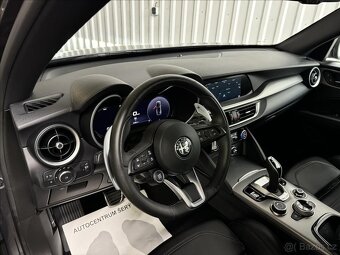 Alfa Romeo Stelvio Veloce 280 Q4 Pano Matrix LED - 8